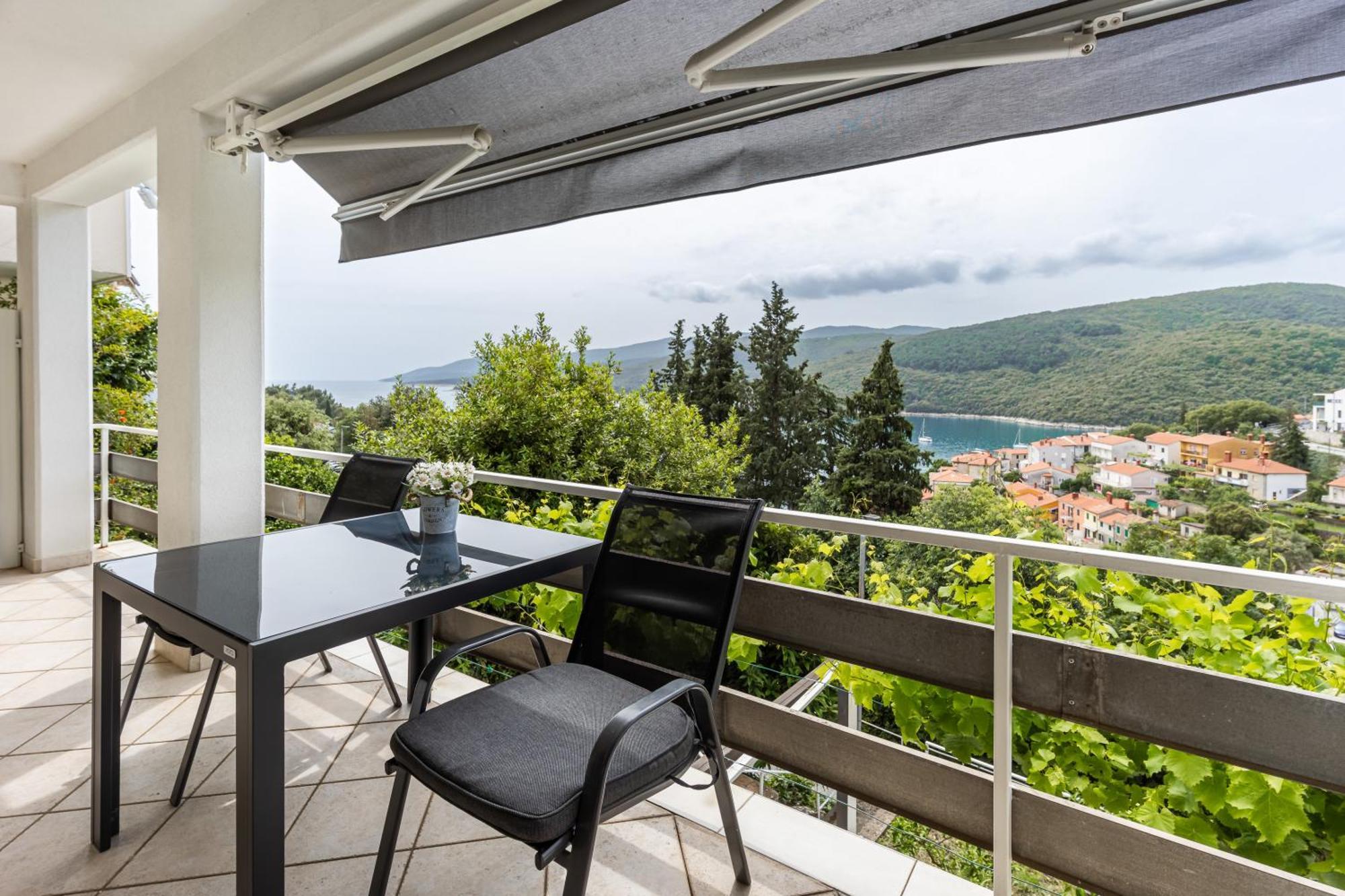 Apartments Sea View Rabac Exteriér fotografie